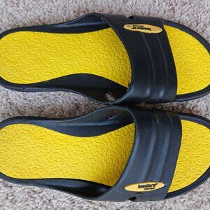 Isadora New York Black & Yellow Rubber Slip-Ons